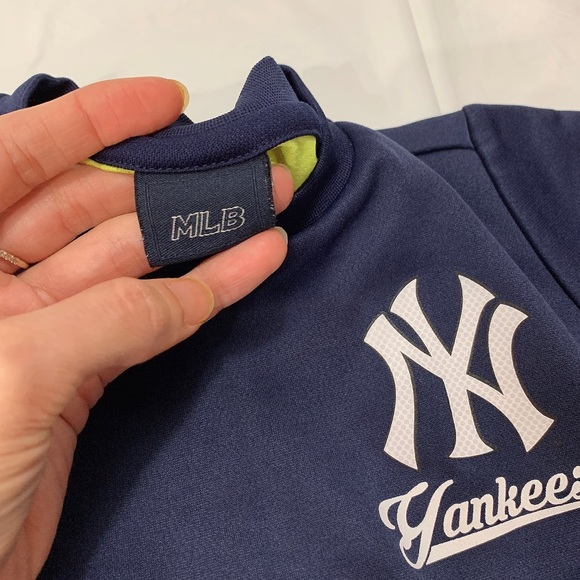 Yankees 4yr top - Picture 5 of 8